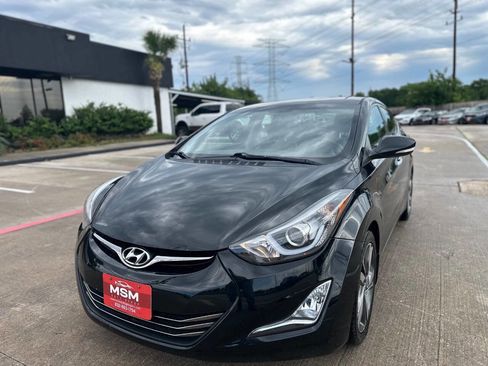 Used 2015 Hyundai Elantra Limited FWD image 1