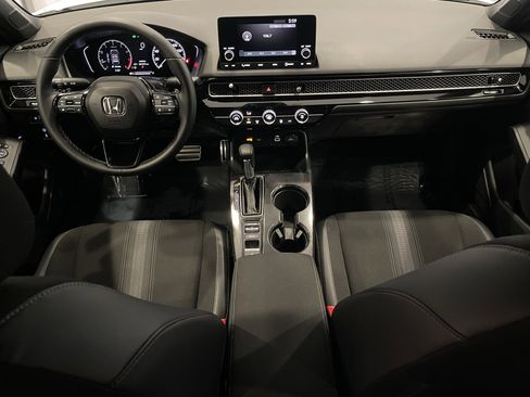 Used 2022 Honda Civic Sport image 16