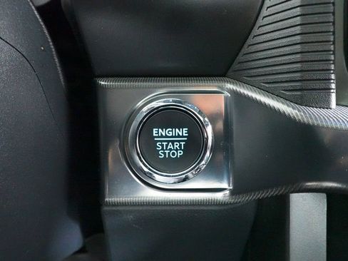 Certified 2025 Ford F150 Lariat w/ Equipment Group 502A High AWD/4WD image 22