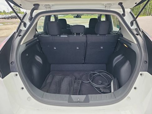 Used 2024 Nissan Leaf S FWD image 16