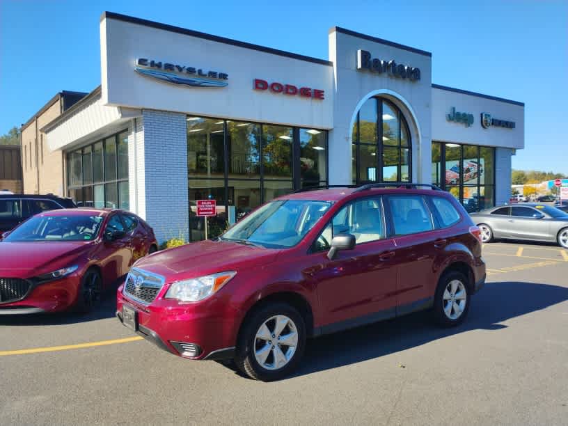 Used 2016 Subaru Forester 2.5i w/ Alloy Wheel Package AWD/4WD image 1