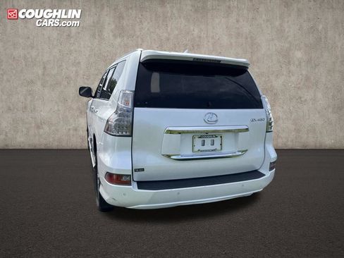 Used 2018 Lexus GX 460 Premium w/ Premium Package AWD/4WD image 16