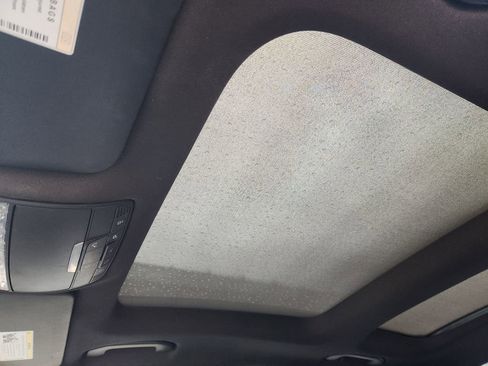 Used 2016 Mercedes-Benz C 300 Sedan image 23