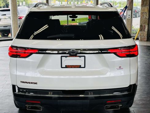 Used 2023 Chevrolet Traverse Premier w/ Redline Edition FWD image 7