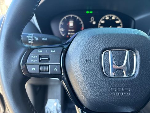 Used 2025 Honda HR-V EX-L image 28