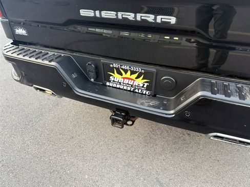 Used 2019 GMC Sierra 1500 AT4 w/ AT4 Premium Package image 15