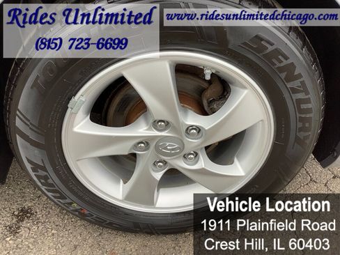 Used 2015 Hyundai Elantra SE FWD image 38