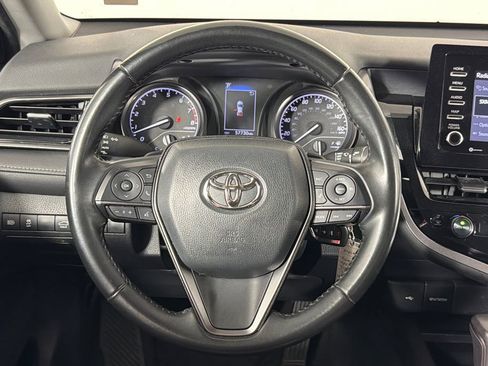 Used 2023 Toyota Camry SE image 23