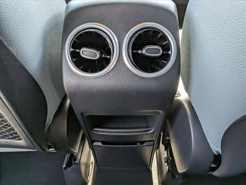 Used 2026 Mercedes-Benz GLA 250 image 17