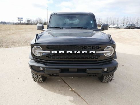 New 2025 Ford Bronco Outer Banks image 8