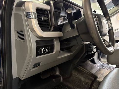 Used 2023 Ford F350 XL w/ 360-Degree Camera Package AWD/4WD image 28