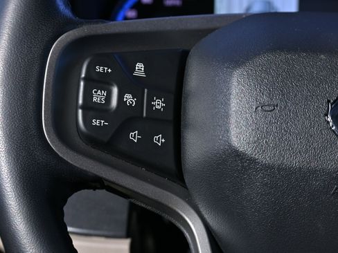 Used 2022 Ford Bronco Wildtrak image 19