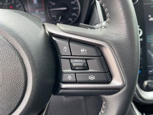 Used 2025 Subaru Outback Premium image 30
