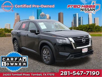 Certified 2025 Nissan Pathfinder SV