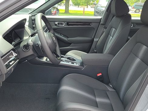 Used 2026 Honda Civic FWD Hybrid Sedan image 13