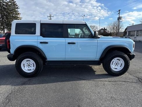 New 2025 Ford Bronco Heritage Edition image 6