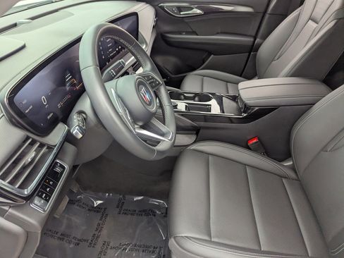 Used 2025 Buick Envision Preferred image 28