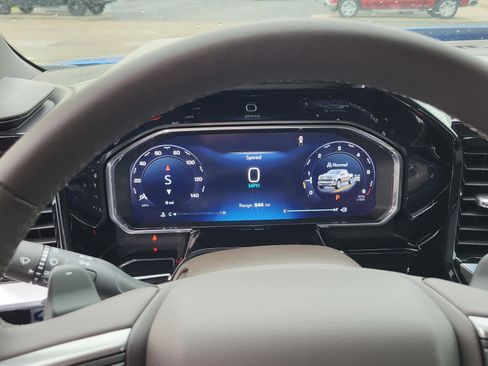 New 2026 Chevrolet Silverado 1500 LT w/ Z71 Off-Road Package image 16