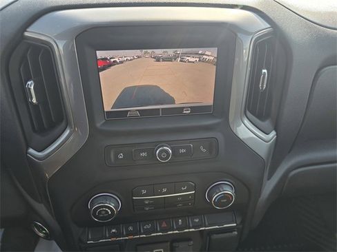 Used 2023 Chevrolet Silverado 1500 Custom image 22