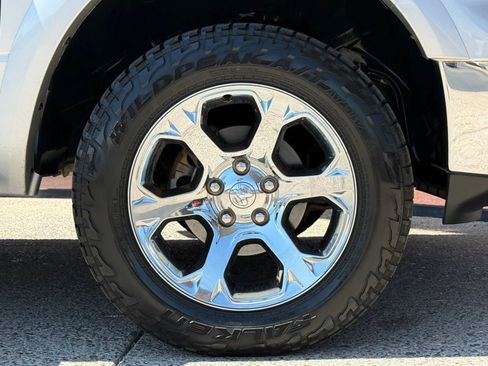 Used 2016 RAM 1500 Laramie w/ Convenience Group AWD/4WD image 25