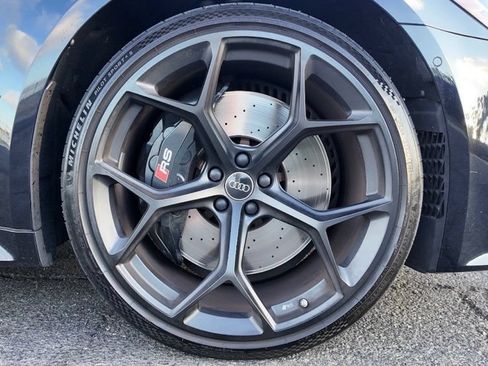 Used 2024 Audi RS 6 performance w/ Matte Carbon Package AWD/4WD image 23