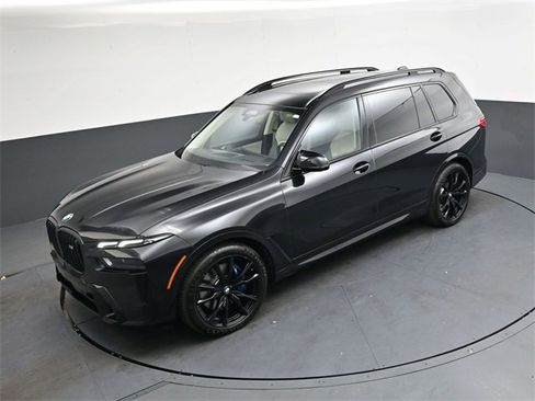 Used 2024 BMW X7 M60i w/ Executive Package image 24