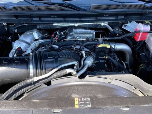 Used 2022 GMC Sierra 3500 Denali w/ Denali Ultimate Package AWD/4WD image 21