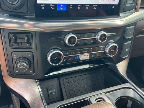 Certified 2024 Ford F150 King Ranch w/ FX4 Off-Road Package image 29