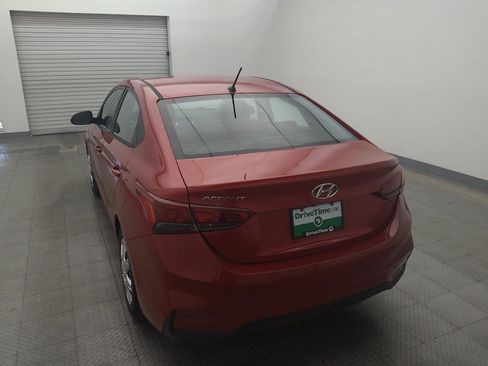 Used 2021 Hyundai Accent SE FWD image 6