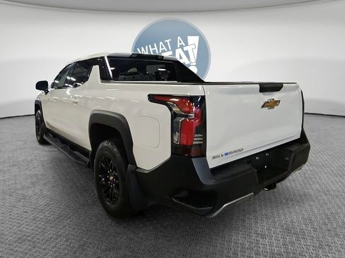 New 2026 Chevrolet Silverado EV LT image 6