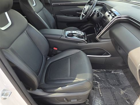 Used 2024 Hyundai Tucson Limited image 13