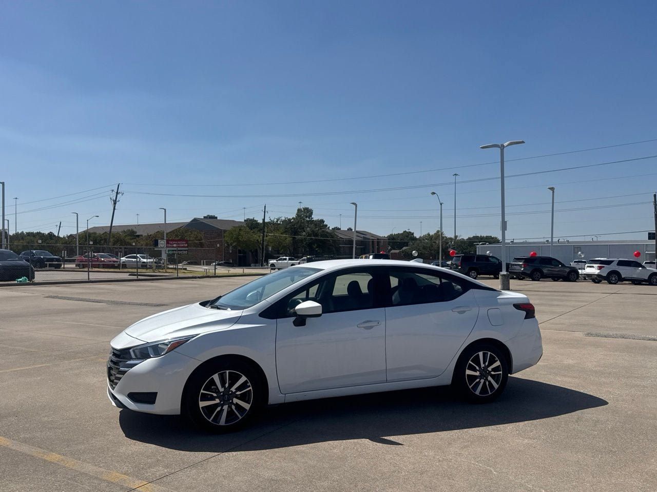 Certified 2023 Nissan Versa SV FWD image 15