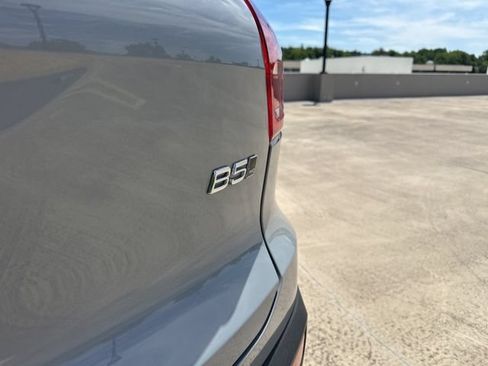 Certified 2026 Volvo XC40 B5 Plus AWD/4WD image 40