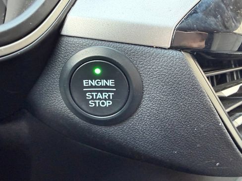Used 2020 Ford Escape SE AWD/4WD image 11