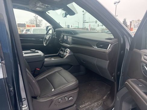 Used 2021 GMC Yukon Denali w/ Advanced Technology Package image 41