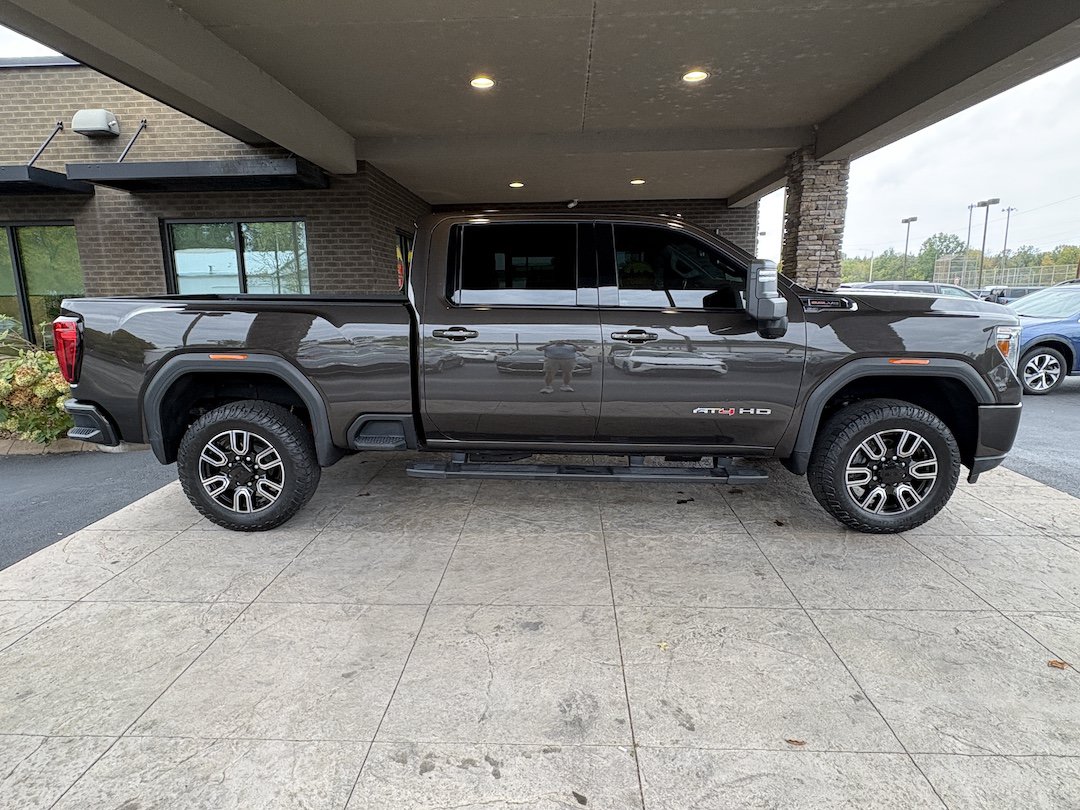 Used 2020 GMC Sierra 2500 AT4 w/ AT4 Premium Package AWD/4WD image 5