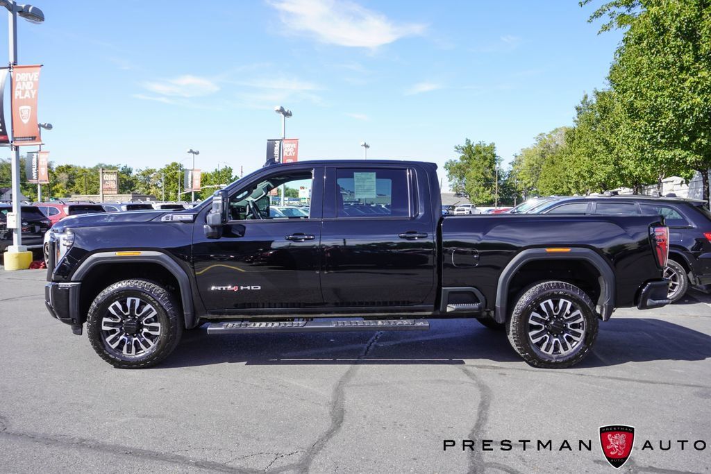 Used 2025 GMC Sierra 2500 AT4 w/ AT4 Premium Plus Package AWD/4WD image 20