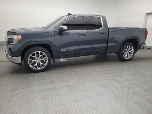 Used 2019 GMC Sierra 1500 SLE w/ SLE Value Package AWD/4WD image 2