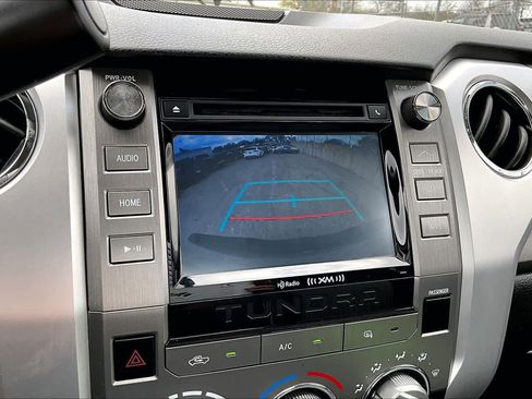 Used 2016 Toyota Tundra SR5 w/ Tow Package image 31