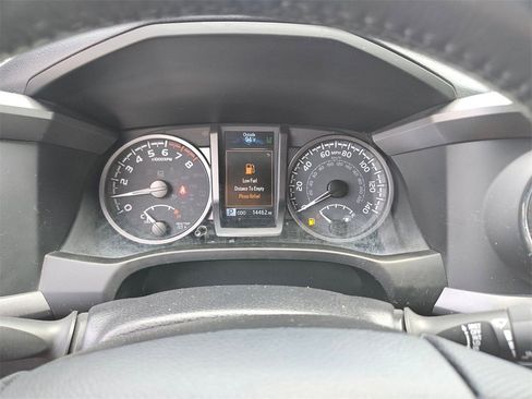 Used 2023 Toyota Tacoma TRD Off-Road image 20