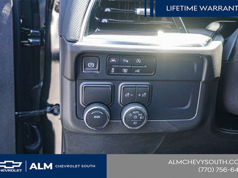 New 2026 Chevrolet Suburban Premier RWD image 35