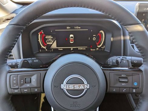 New 2025 Nissan Rogue Platinum w/ Platinum Premium Package image 30