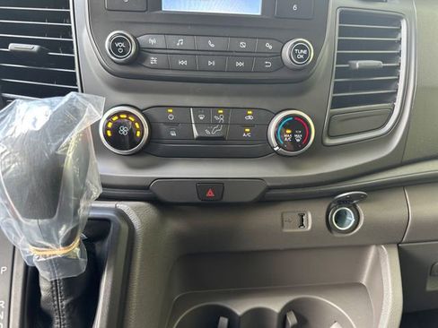 New 2025 Ford Transit 250 Low Roof image 23