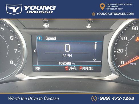 Used 2019 Chevrolet Equinox LT w/ Driver Convenience Package AWD/4WD image 13