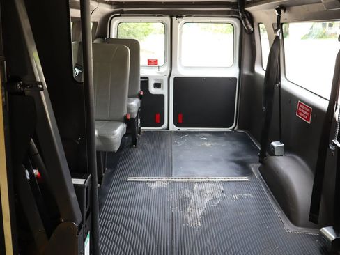 Used 2012 Ford E-350 and Econoline 350 Extended Super Duty w/ PWR Group RWD image 28