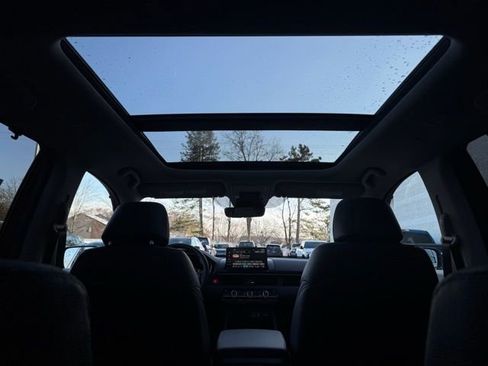 New 2025 Honda Pilot Touring image 26