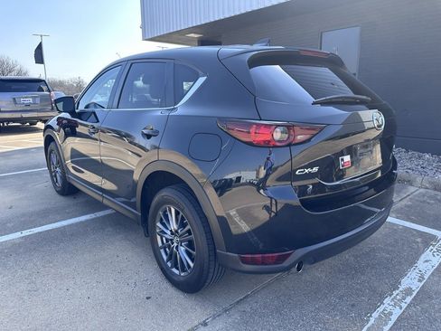 Used 2019 MAZDA CX-5 Touring image 5