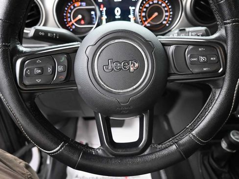 Used 2019 Jeep Wrangler Unlimited Sport S AWD/4WD image 6