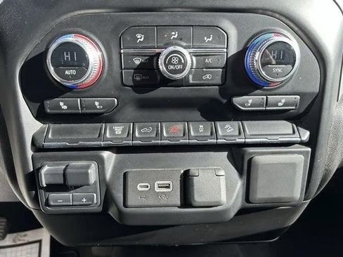 Used 2023 GMC Sierra 2500 SLE w/ Gooseneck/5TH Wheel Package AWD/4WD image 33