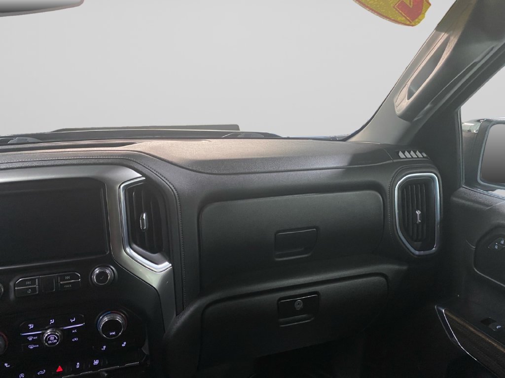 Used 2021 Chevrolet Silverado 1500 LT AWD/4WD image 29